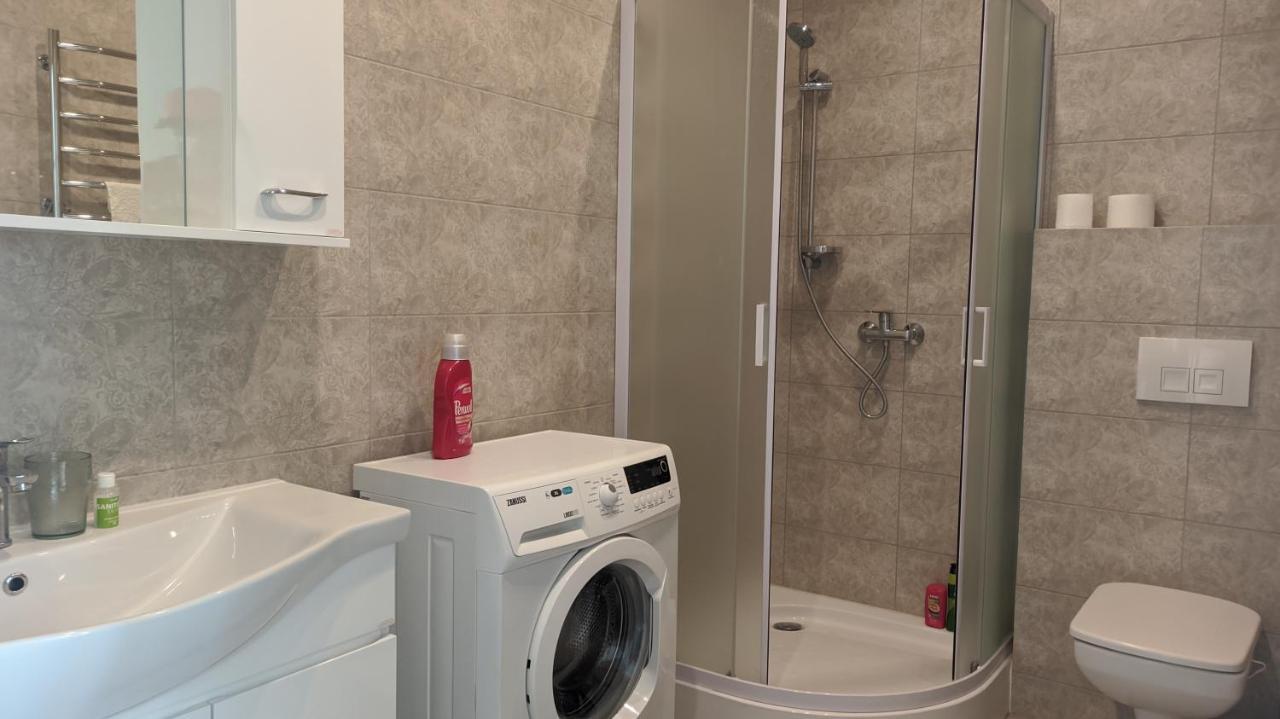 Квартира Кадорр Бассейная Apt Odeassa Basseinaya Appartement Odessa Buitenkant foto